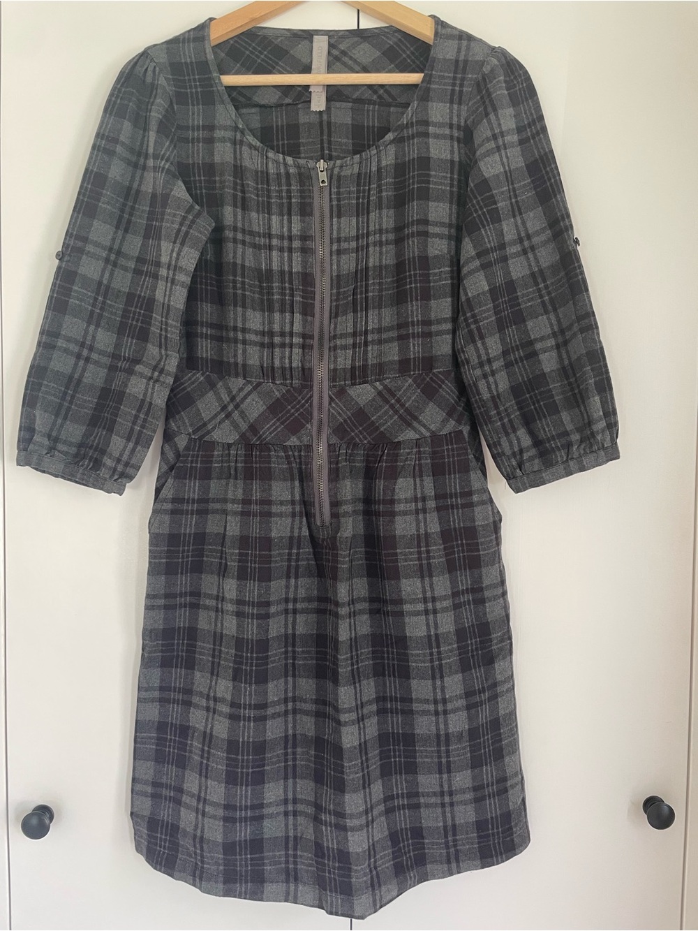 Springfield Plaid Dress with Front Zipper & Pockets
